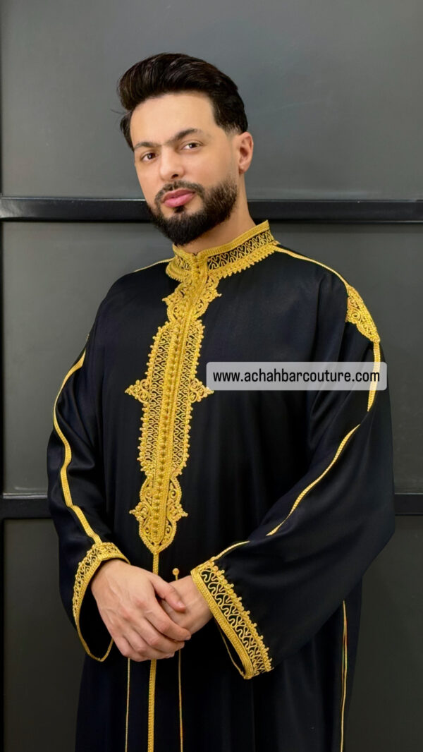 Gandoura homme avec le pantalon