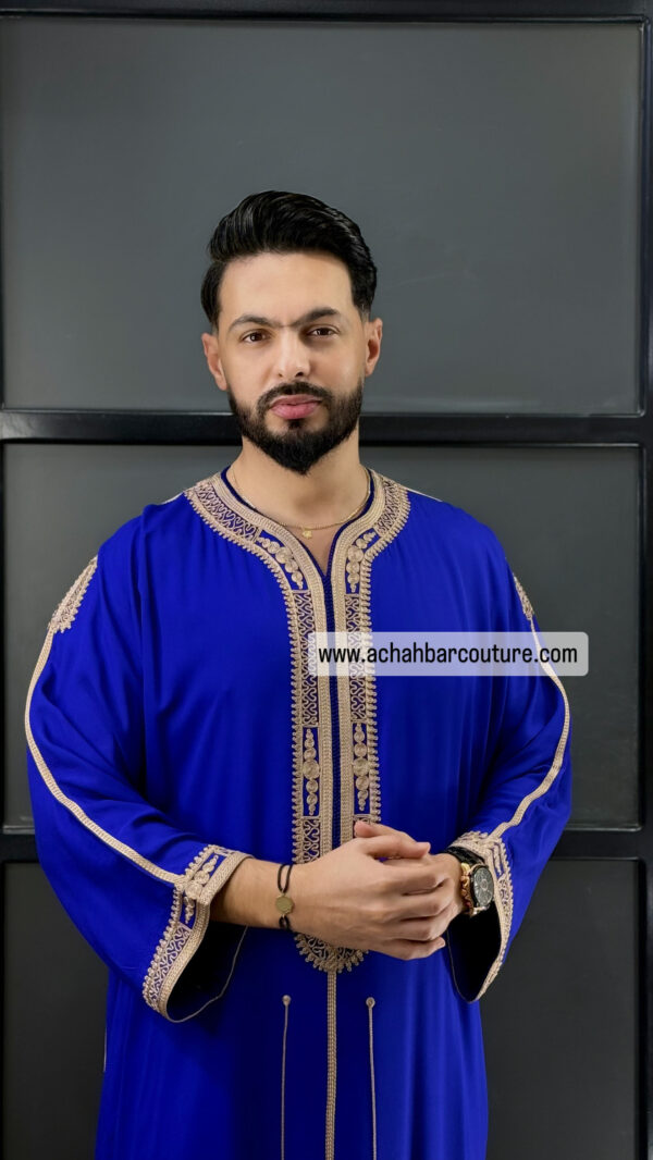 Gandoura homme en tissu  khayt Bleu et couture  marron glacé