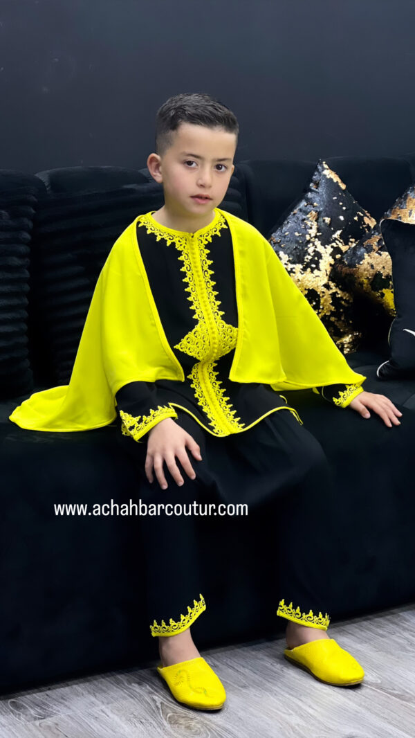 Jabador traditionnel avec selham pour les enfants
