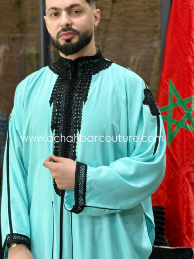 Gandoura homme avec le pantalon