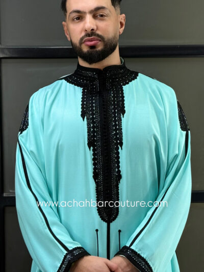 Gandoura homme avec le pantalon